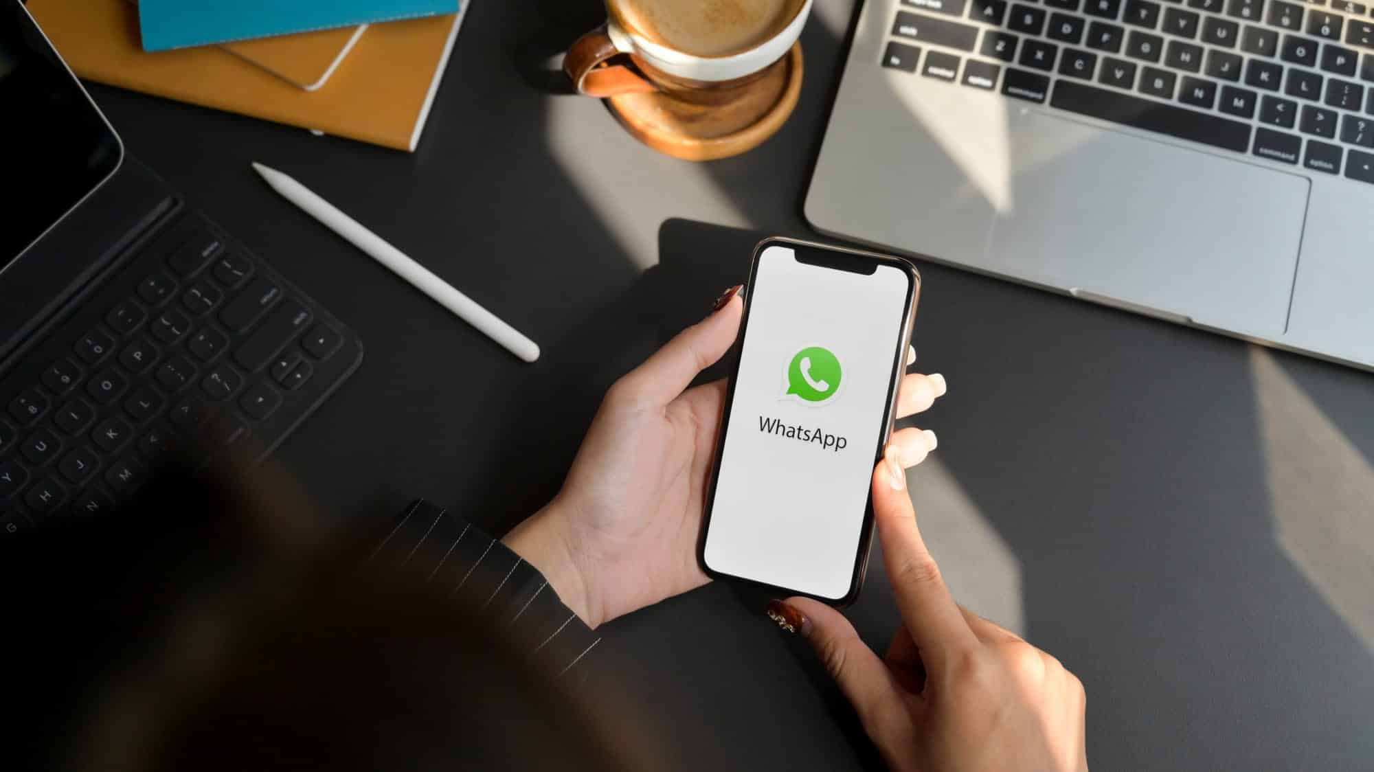 Arquivos apagados do WhatsApp ainda ocupam espaço? Saiba o que fazer