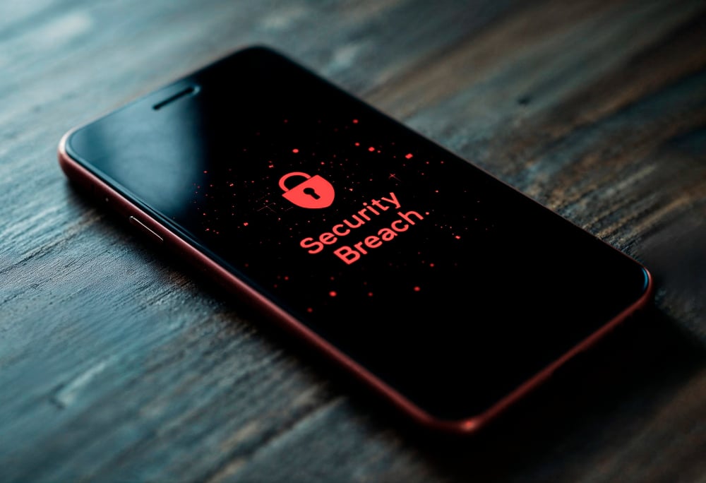 Seu WhatsApp no iPhone ou Mac pode estar sendo espionado e você nem sabe!